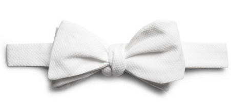 Якщо раптом у ваших планах є і заходи white tie, тоді знадобиться ще і білим метеликом з   бавовни-піку
